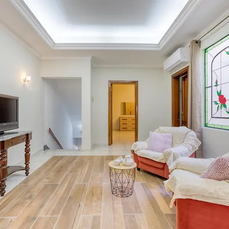 Authentic 3br In The Charming Town Of M'xlokk By 360 Estates 아파트 마르사실로크