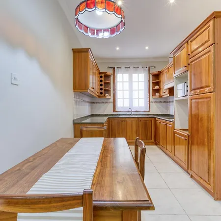 Authentic 3br In The Charming Town Of M'xlokk By 360 Estates 아파트 마르사실로크